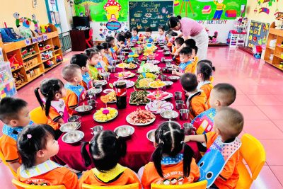 Tiệc Buffet của các con lớp NTD1