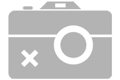 Hoạt động PTTC: Di chuyển vòng bằng chân kết hợp đầu đội đồ vật